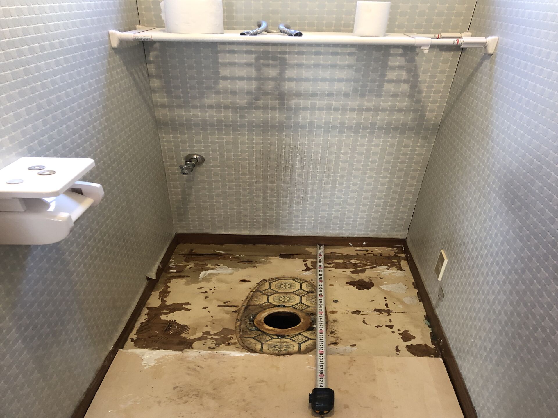 トイレ交換工事